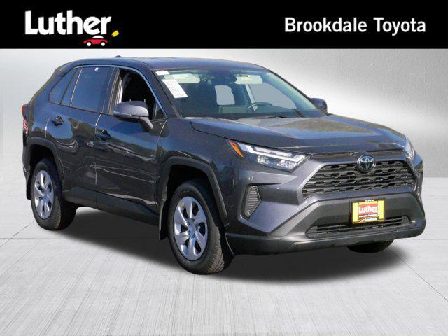 2023 toyota rav4 le