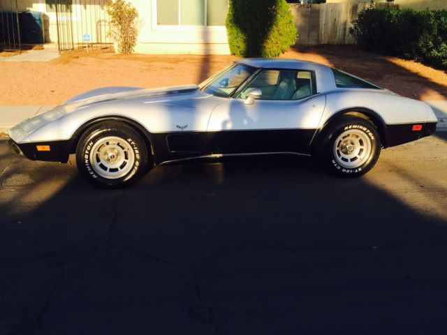1978 corvette 25th anniversary t-tops