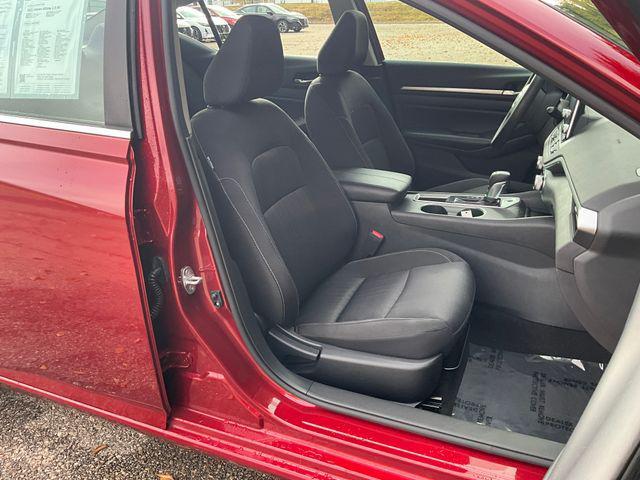 2022 nissan altima 2.5 sv