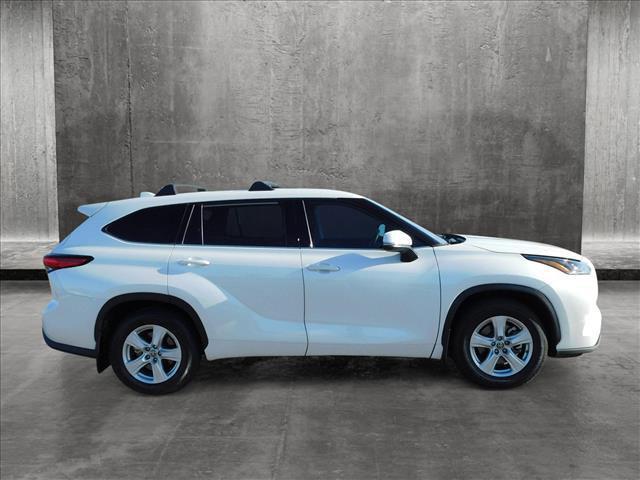 2021 toyota highlander l