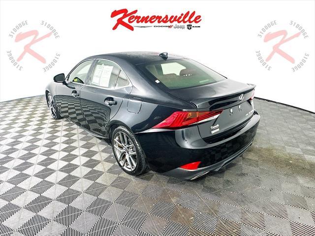 2018 lexus is 300 base