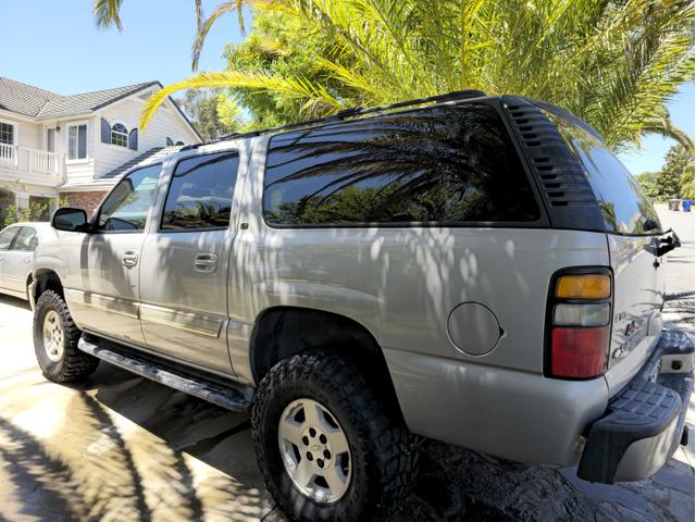 2005 chevrolet suburban 1500 lt
