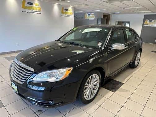 2013 chrysler 200 limited in mount vernon, iowa