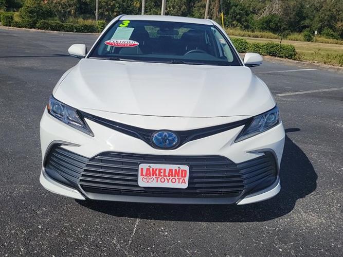 used 2023 toyota camry hybrid le