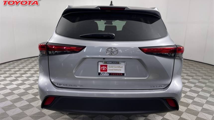 2023 toyota highlander le