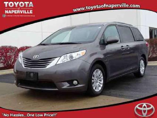 2015 toyota sienna xle in naperville, il