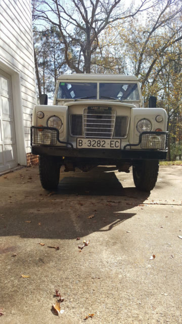 1980 land rover 109 series iii santana pre defender