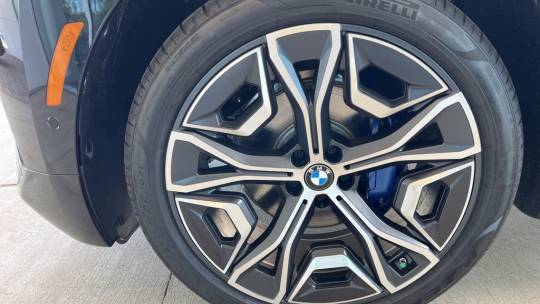 2024 BMW iX
