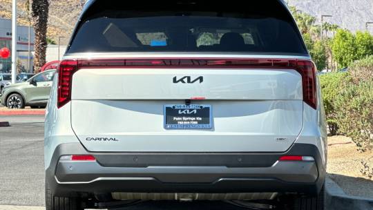 2025 Kia Carnival