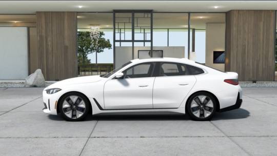 2025 BMW i4