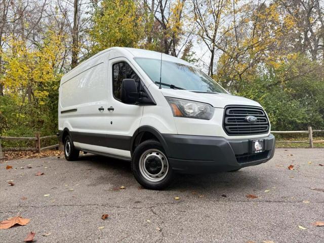 2016 ford transit-150 base