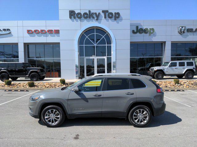 2021 jeep cherokee latitude plus