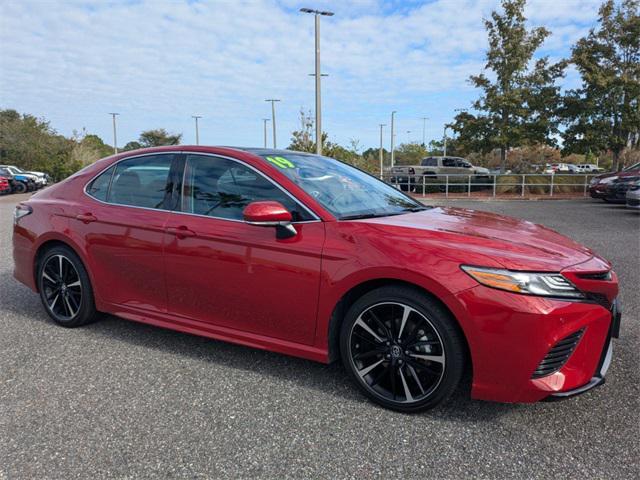 2019 toyota camry xse
