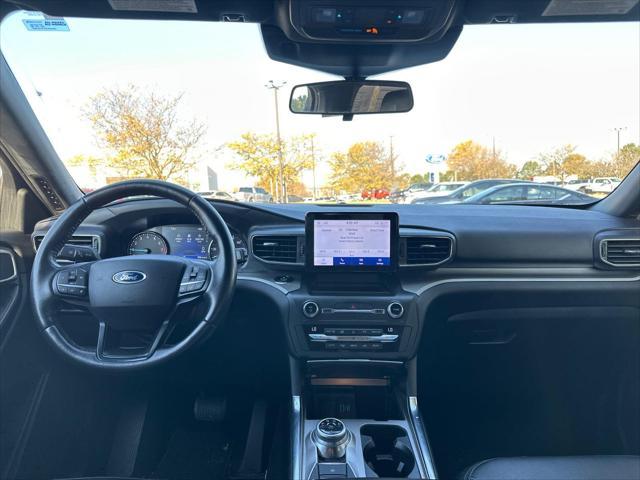 2020 ford explorer xlt