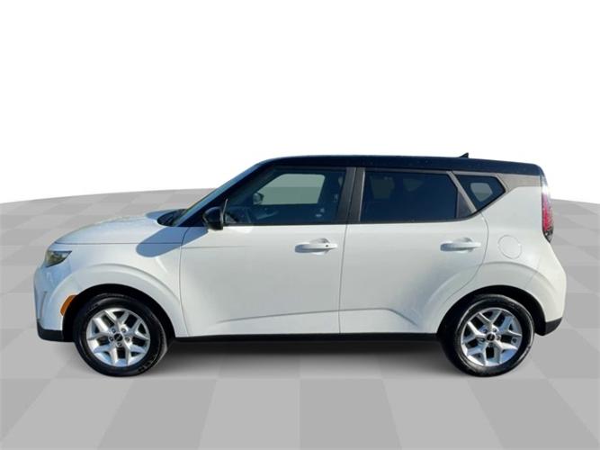 used 2024 kia soul s