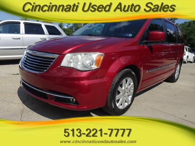 2014 chrysler town & country touring