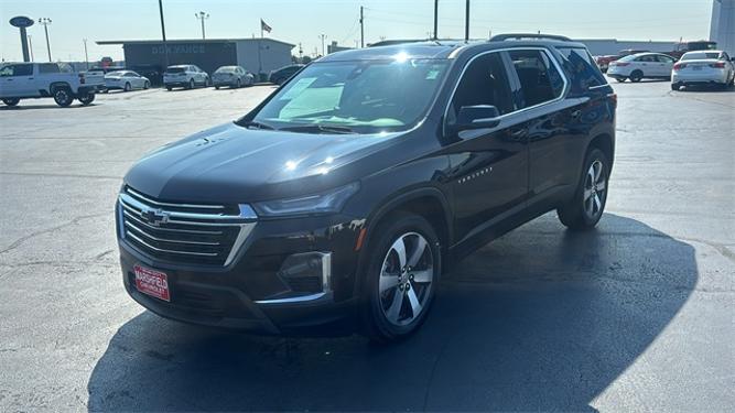 used 2023 chevrolet traverse lt leather