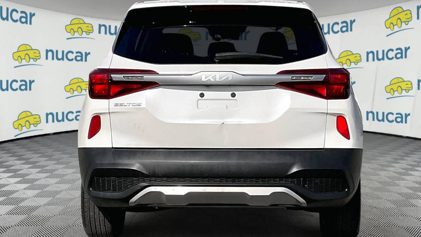 2022 kia seltos lx