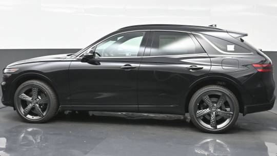 2025 Genesis GV70
