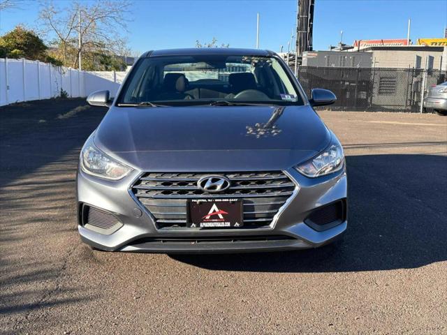 2019 hyundai accent se