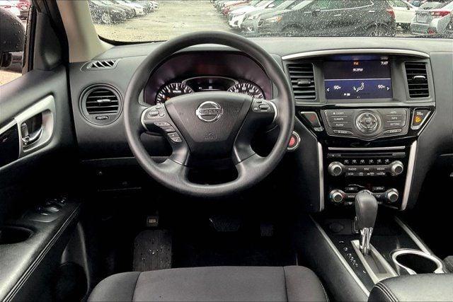 2019 nissan pathfinder s in mayfair, illinois