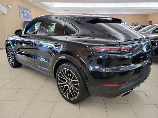 2021 porsche cayenne base