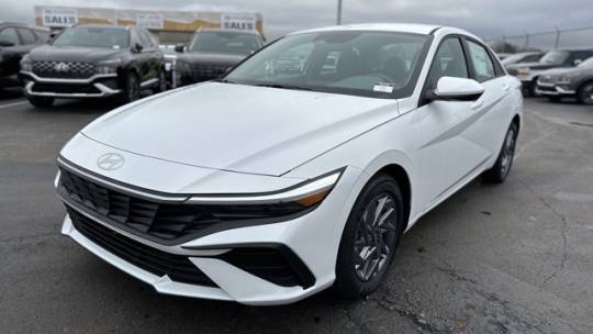 2024 Hyundai Elantra