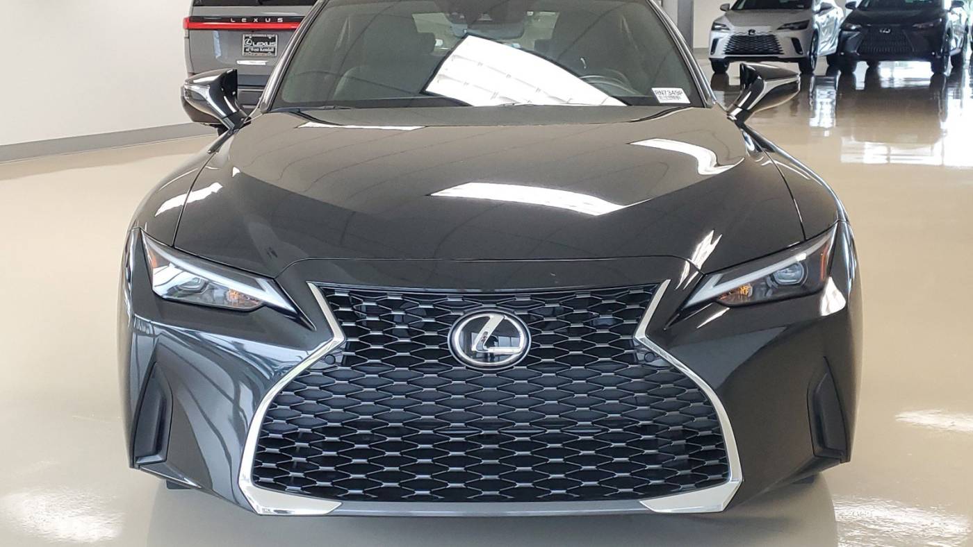 2024 lexus is 300 base