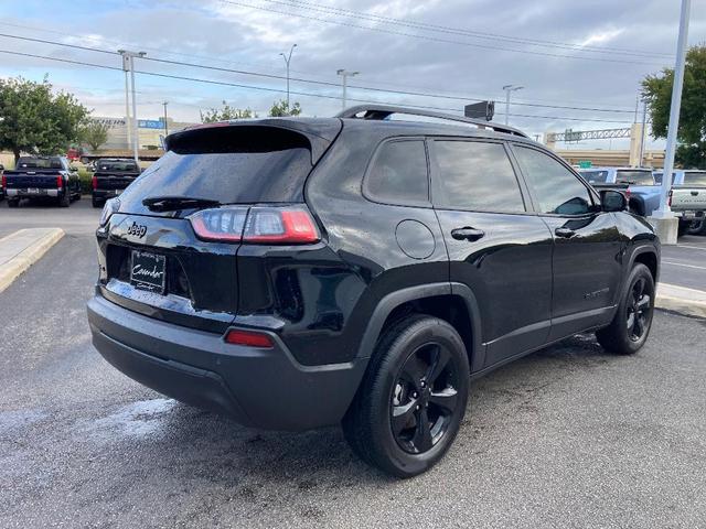 2023 jeep cherokee altitude lux