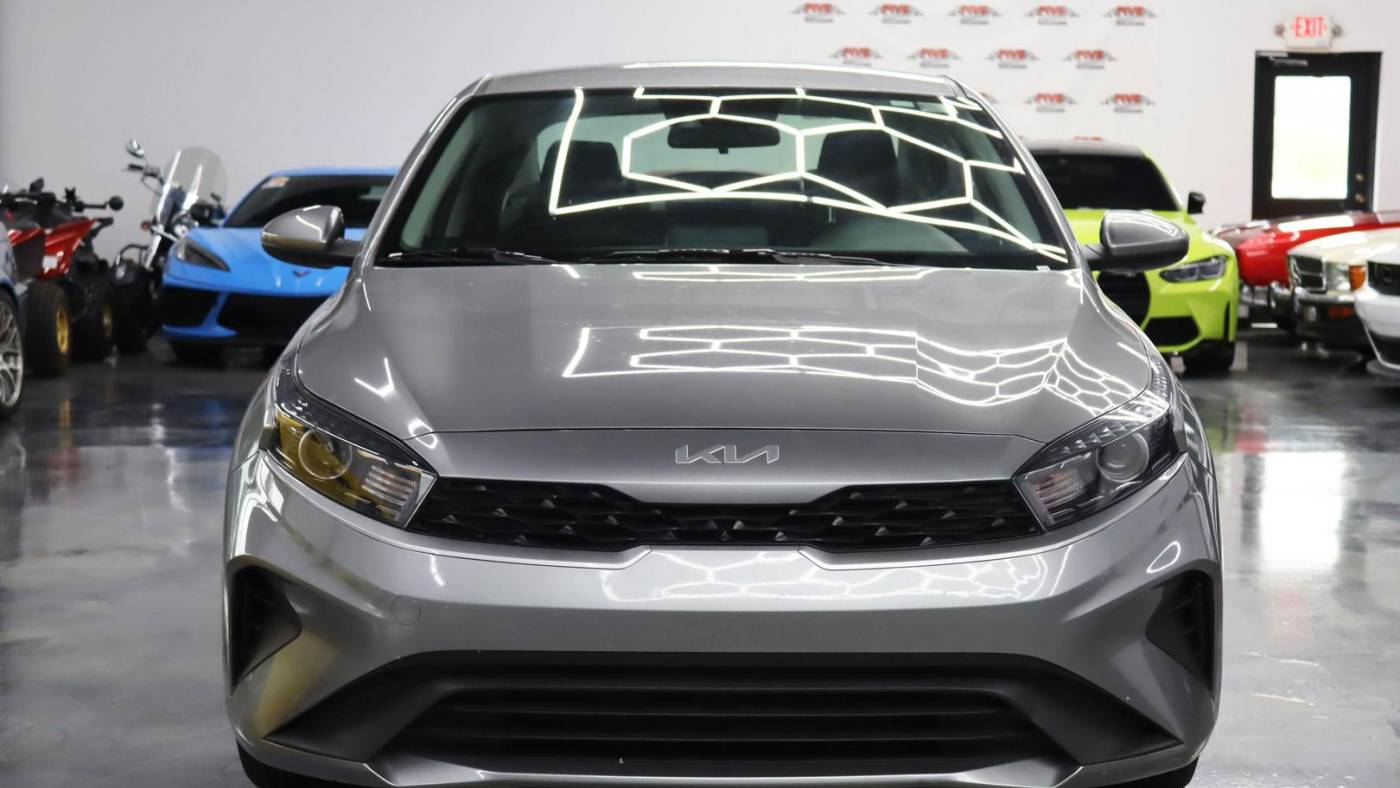 2023 kia forte lxs