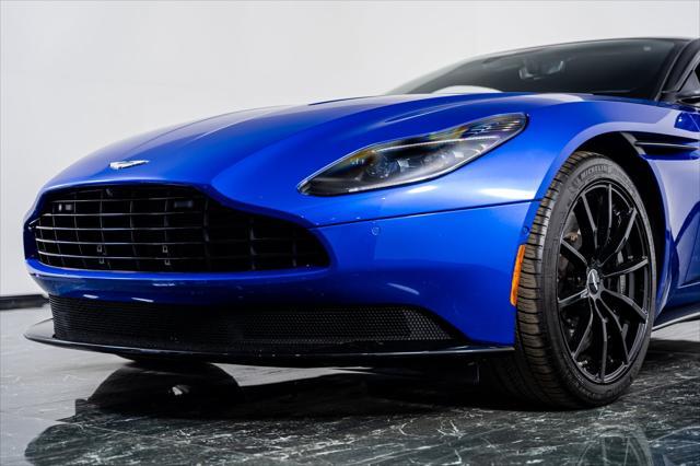 2020 aston martin db11 amr