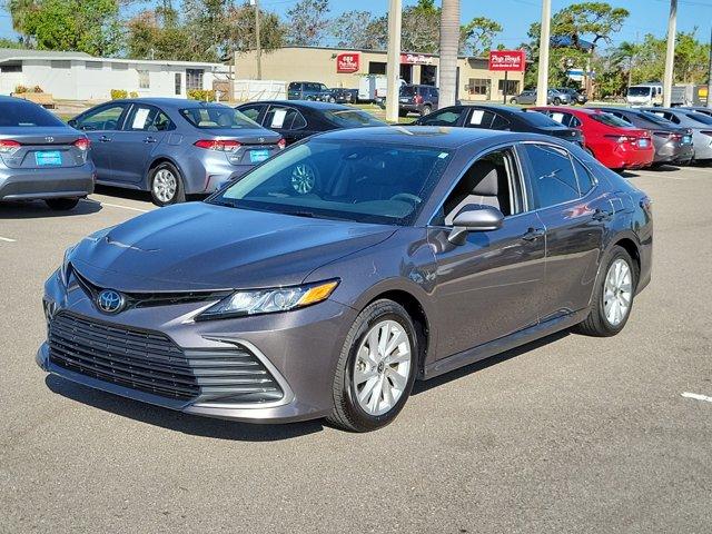 2023 toyota camry le