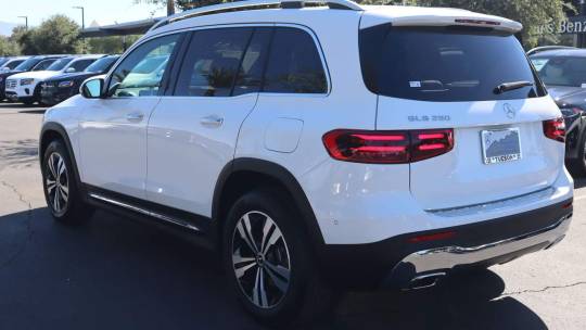 2025 Mercedes-Benz GLB
