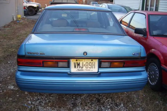 1993 ford tempo cerulean blue movie car showbiz set