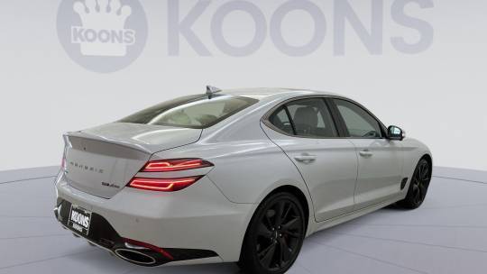 2022 Genesis G70