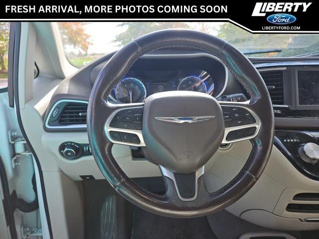 2020 chrysler pacifica touring-l