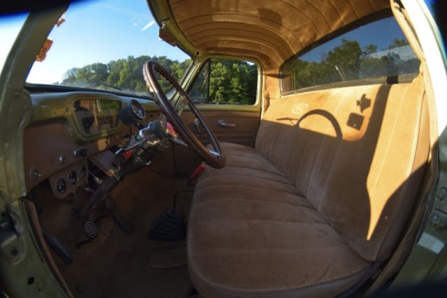 1955 f100 v8 ps a/c custom fresh paint and body, nice show and go truck
