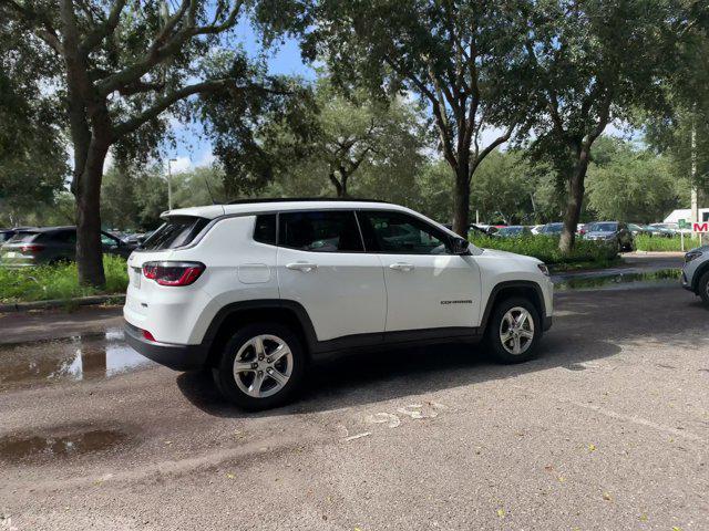 2023 jeep compass latitude