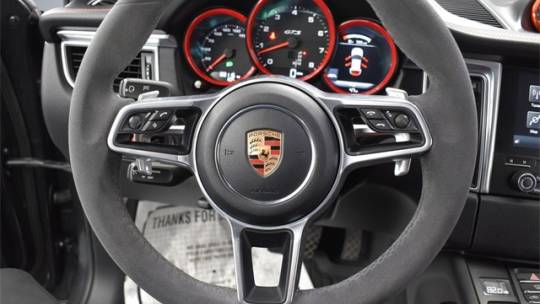 2018 porsche macan gts