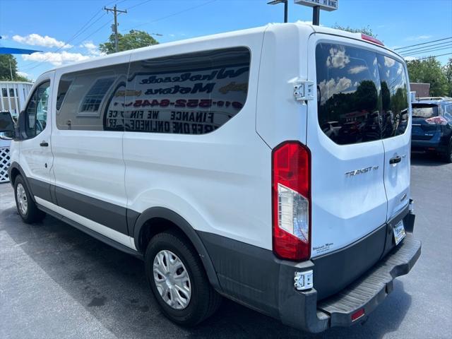 2018 ford transit-150 xlt
