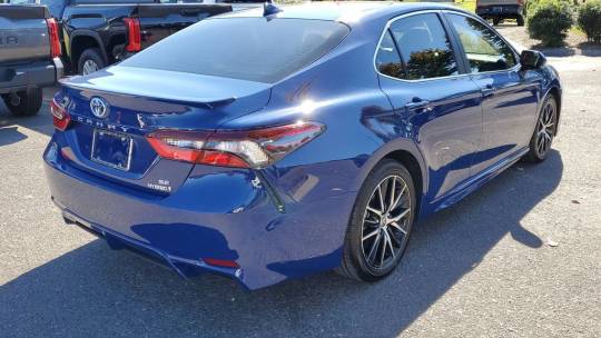 2023 Toyota Camry hybrid se