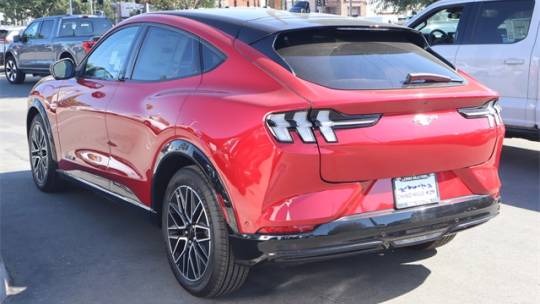 2024 Ford Mustang Mach-E