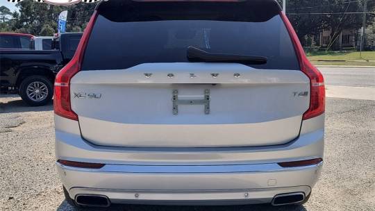 2021 Volvo XC90