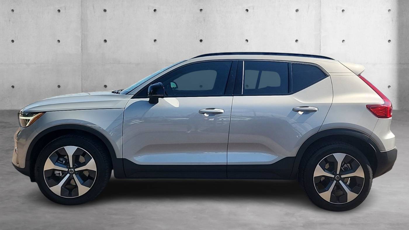 2024 volvo xc40