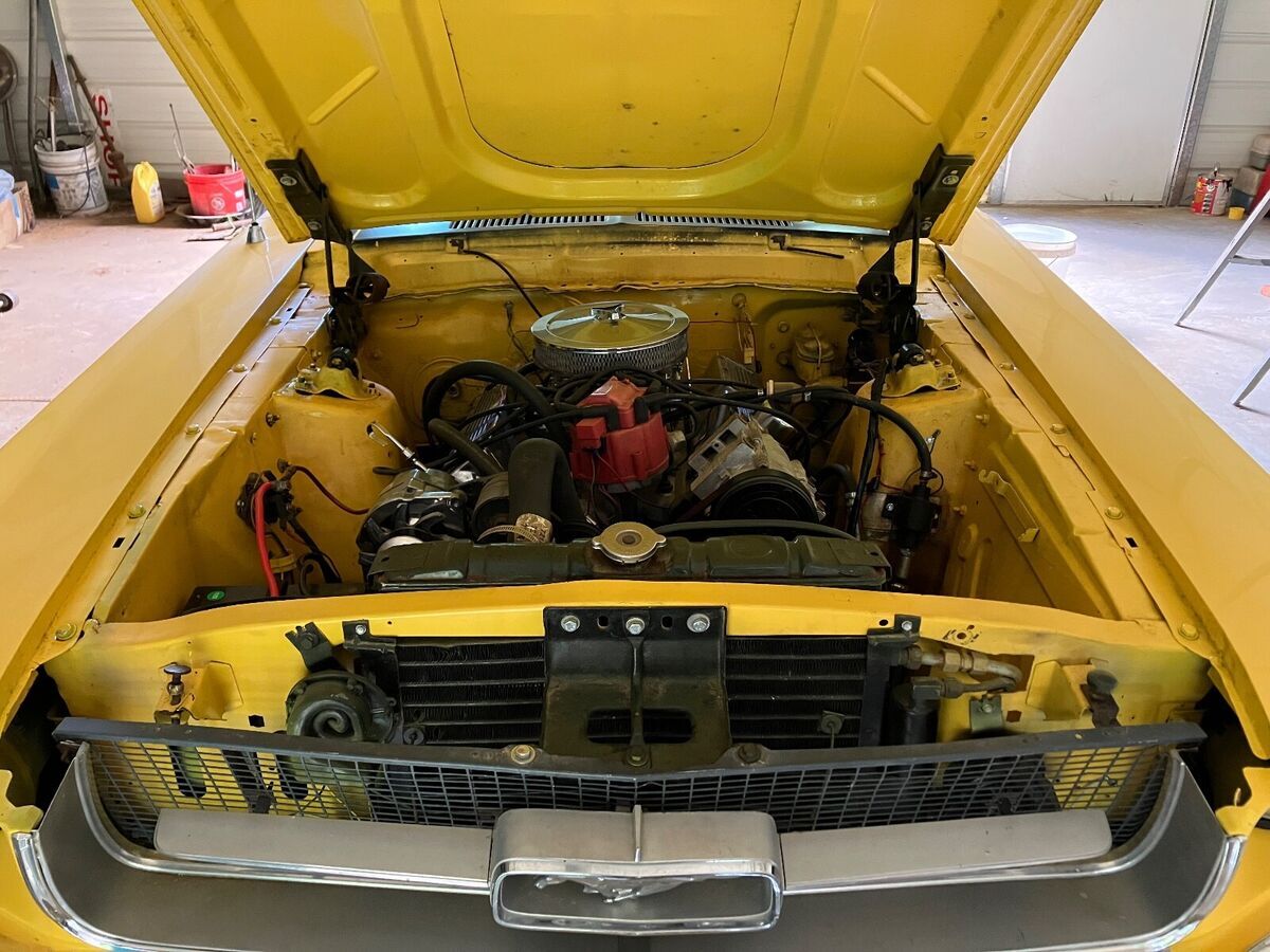 1967 ford mustang coupe v-8 daily driver