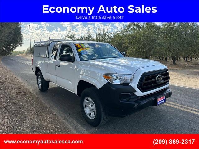 2023 toyota tacoma sr