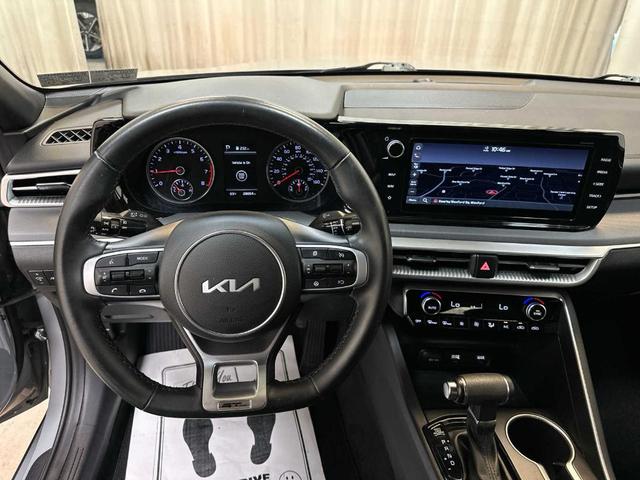 2023 kia k5 gt-line