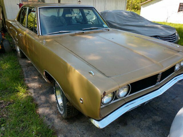 1968 dodge coronet 500**70,000 original miles**4 door**a/c**auto****dual exhaust