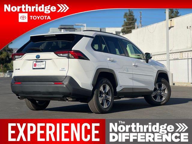 2022 toyota rav4 hybrid le