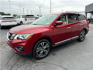 2019 Nissan Pathfinder platinum